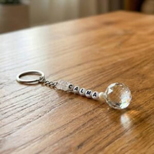 Llavero artesanal con piedra Cuarzo blanco (Calma)