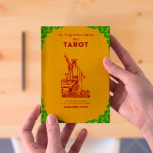 El pequeño libro del tarot